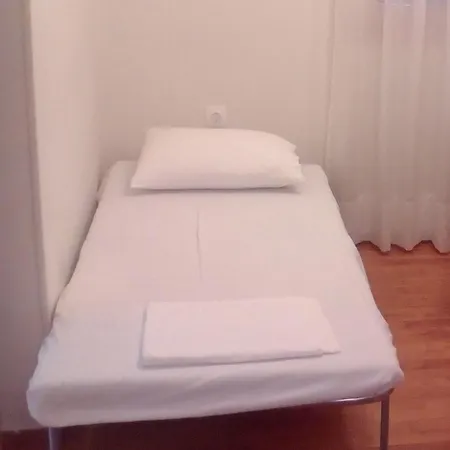Manousi 2 - First Floor * Mystras