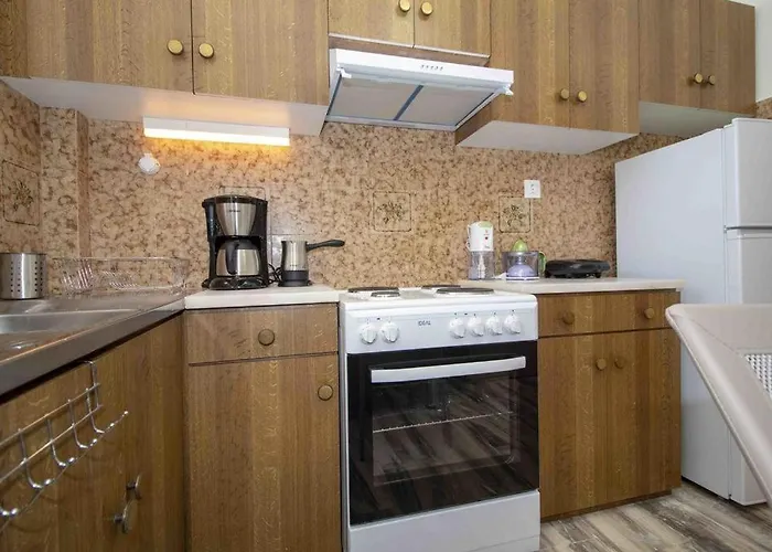 Manousi 2 - First Floor Vakantiehuis