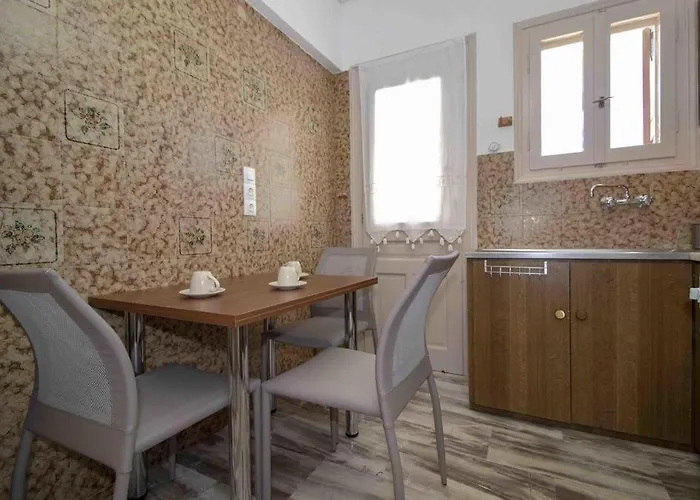 Vakantiehuis Manousi 2 - First Floor Mystras