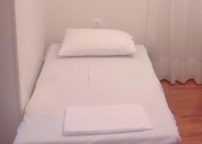 Manousi 2 - First Floor * Mystras